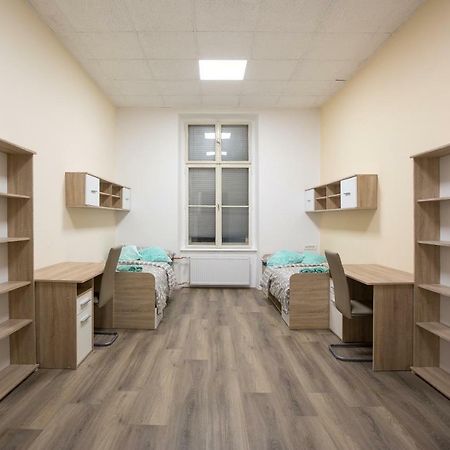 Minidorm Rooms In Heart Of City Center Maribor Extérieur photo