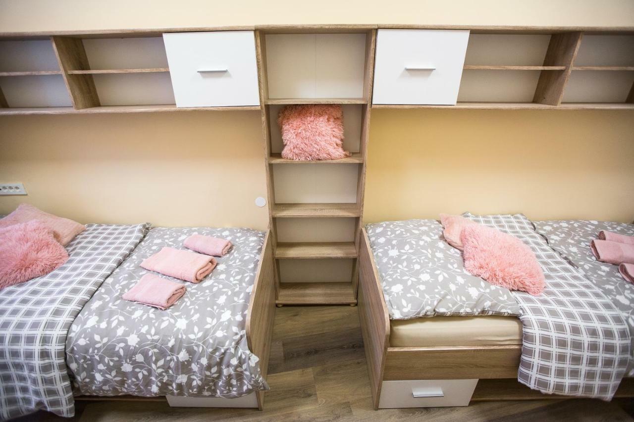 Minidorm Rooms In Heart Of City Center Maribor Extérieur photo