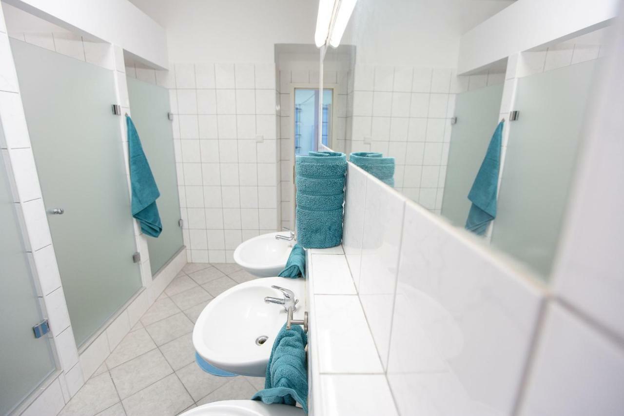 Minidorm Rooms In Heart Of City Center Maribor Extérieur photo
