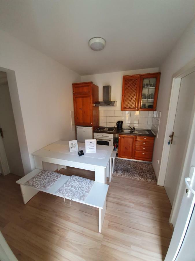Minidorm Rooms In Heart Of City Center Maribor Extérieur photo
